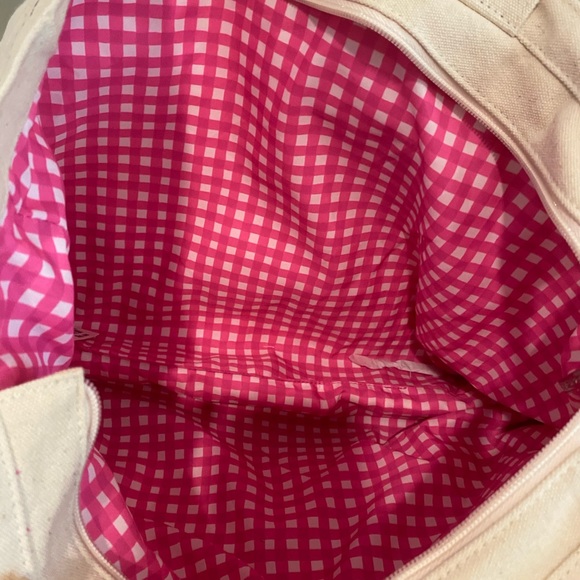 **FINAL SALE**⚡️Bath and Body Works Tote - Picture 2 of 3